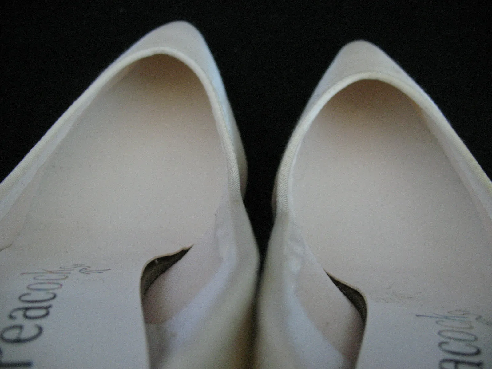 New Vintage Y2K 90s Peacocks Womens Pump Shoes High Heels Made USA Cream White